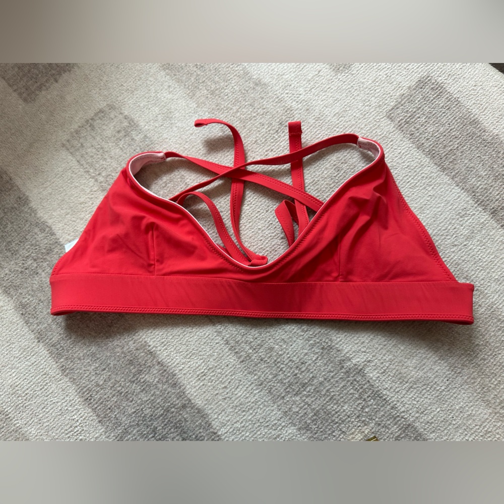 Heidi Klein Women’s Reversible Bikini Top Red/Pink (Size M)